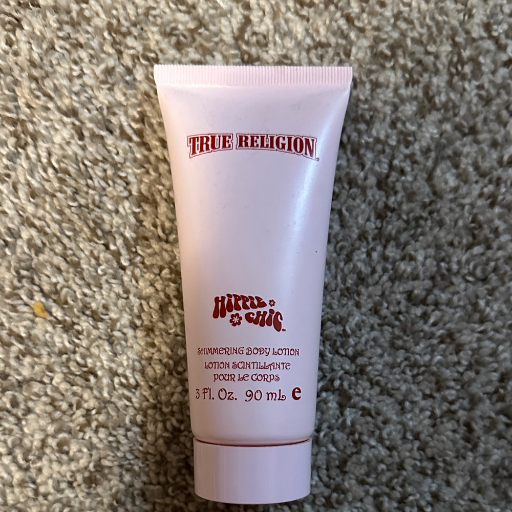 True Religion Shimmering Body Lotion - Light Pink